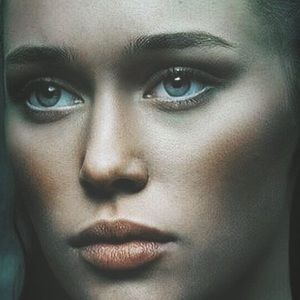 Meet your Posher, Bella